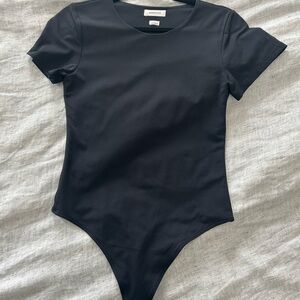 Babaton Black Bodysuit Short Sleeve Crew Neck